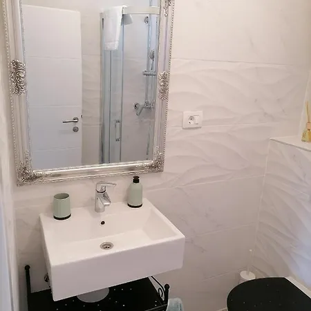 Lalic Апартаменты *