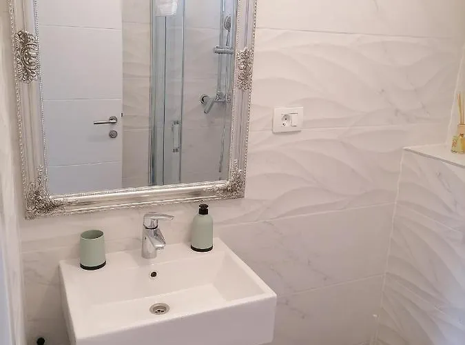 Lalic Apartment *